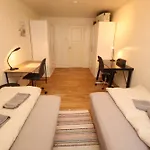 Beautiful View, Good Location, 2 Beds, 1 Bedroom
