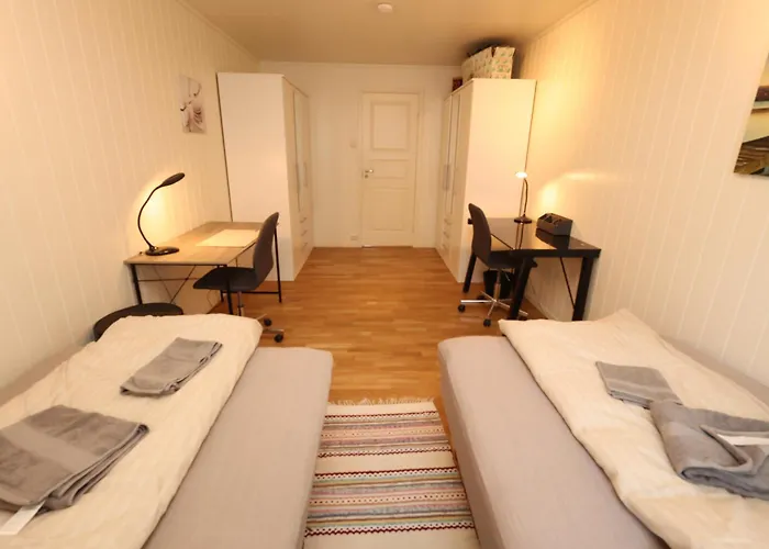 Beautiful View, Good Location, 2 Beds, 1 Bedroom
