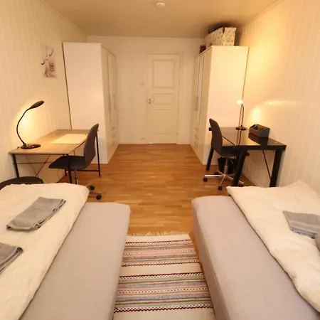 Beautiful View, Good Location, 2 Beds, 1 Bedroom